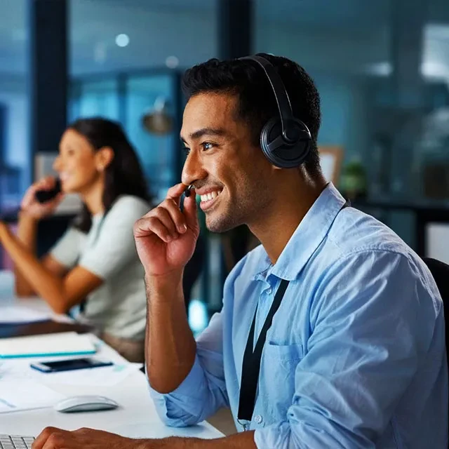 Ilustrasi Customer Support